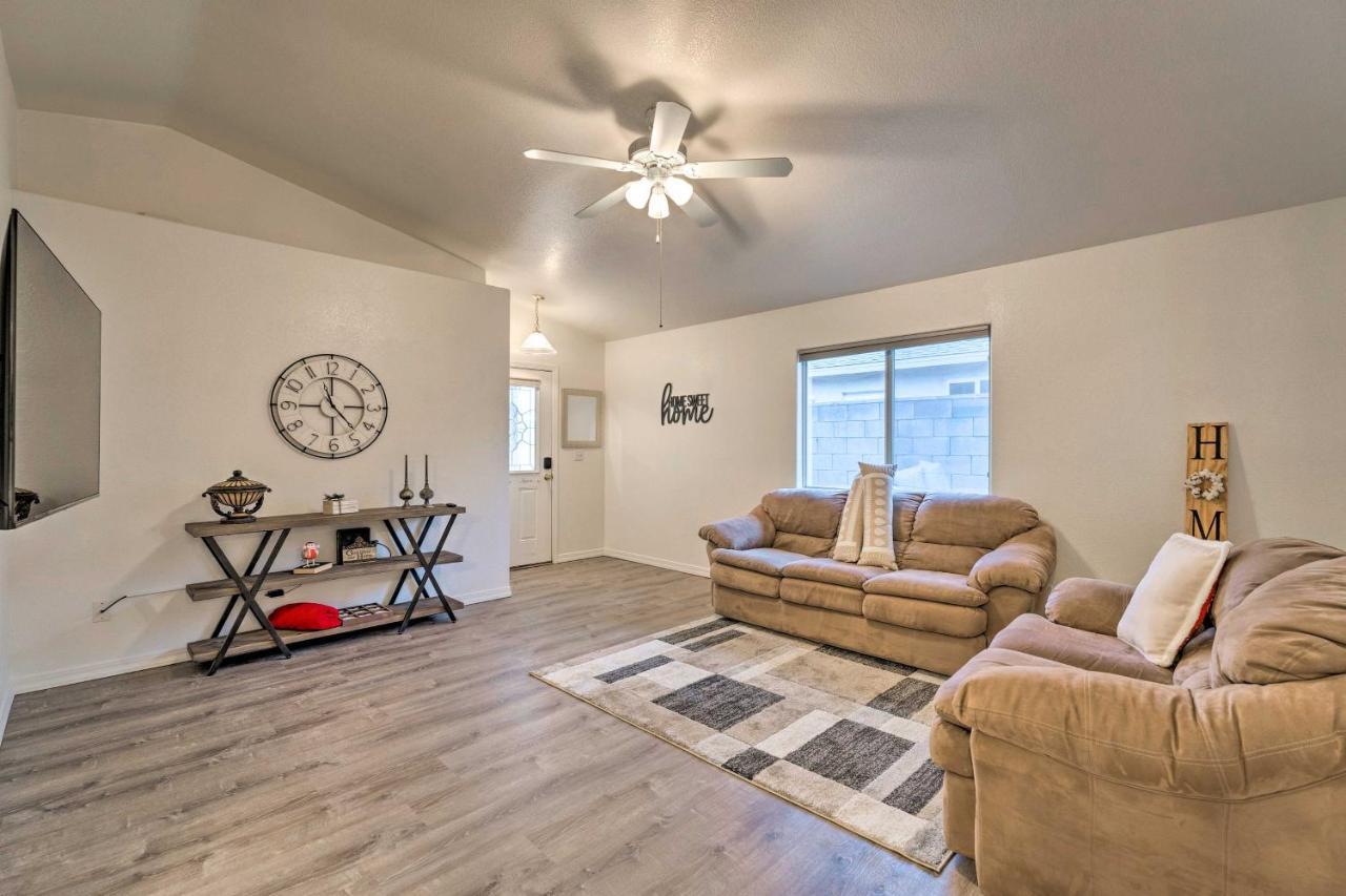 Kid-Friendly Kingman Home Near Parks And Dining Exterior photo