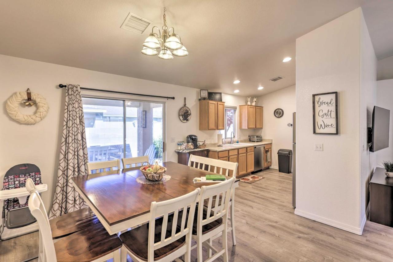 Kid-Friendly Kingman Home Near Parks And Dining Exterior photo