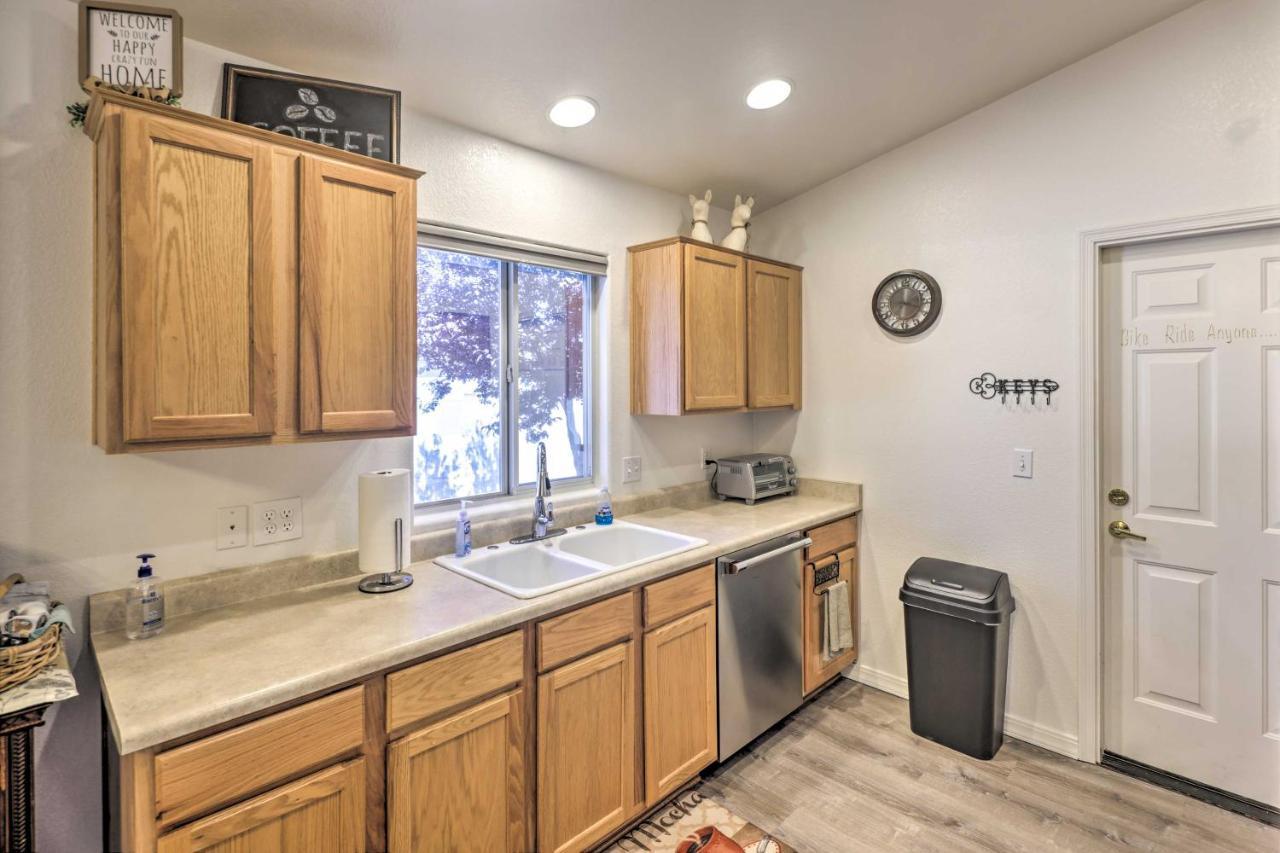 Kid-Friendly Kingman Home Near Parks And Dining Exterior photo
